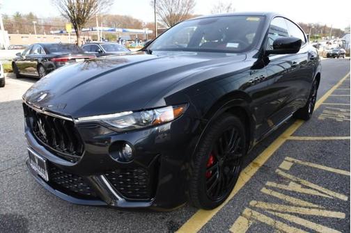 2022 Maserati Levante Modena S