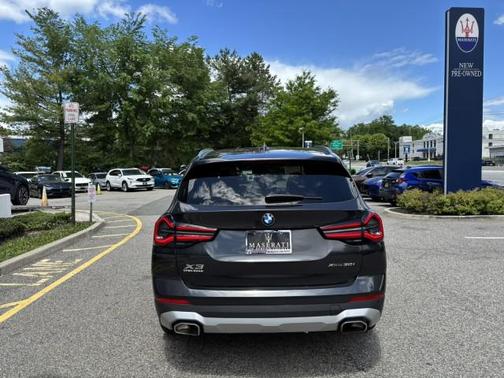 Dark Graphite Metallic 2023 BMW X3 xDrive30i