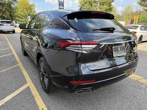 2024 Maserati Levante GT Ultima