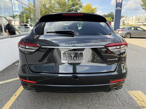 2024 Maserati Levante GT Ultima