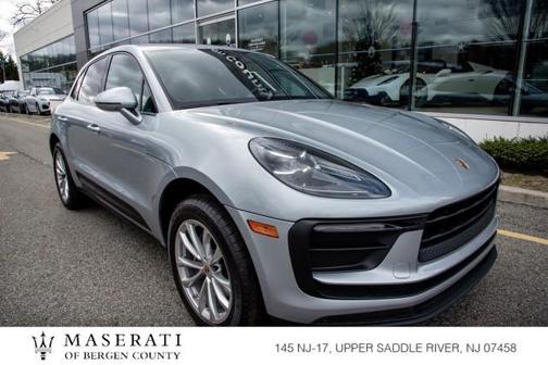 2022 Porsche Macan Base