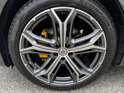 Grigio Maratea Metallic 2023 Maserati Levante GT