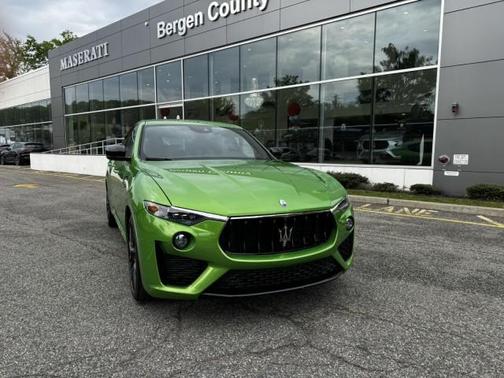 FUORISERIE-URBAN GREEN 2023 Maserati Levante Modena S