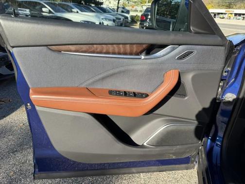 2021 Maserati Levante S GranLusso