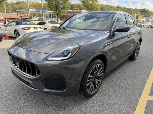 2025 Maserati Grecale ~ GRIGIO LAVA / NERO