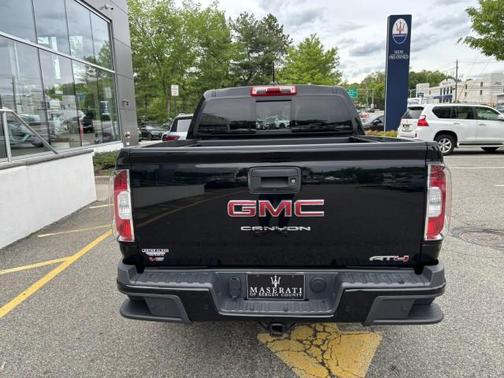 Onyx Black 2021 GMC Canyon AT4