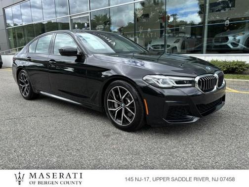 Black Sapphire Metallic 2022 BMW 530 i xDrive