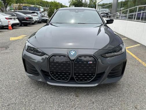 Individual Dravit Grey Metallic 2023 BMW i4 Gran Coupe M50