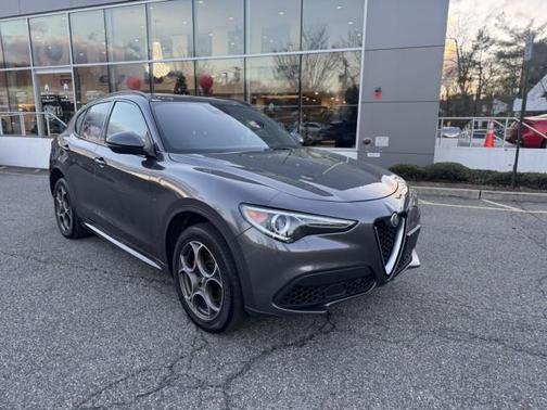 2022 Alfa Romeo Stelvio Ti
