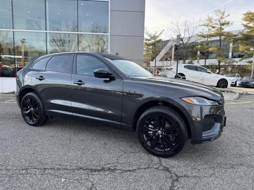 2025 Jaguar F-PACE R-Dynamic S