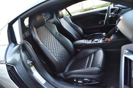 2017 Audi R8 5.2 quattro for sale in Upper Saddle River, NJ - image 29