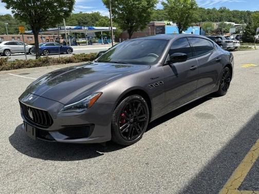 Grigio Maratea Metallic 2023 Maserati Quattroporte Modena Q4