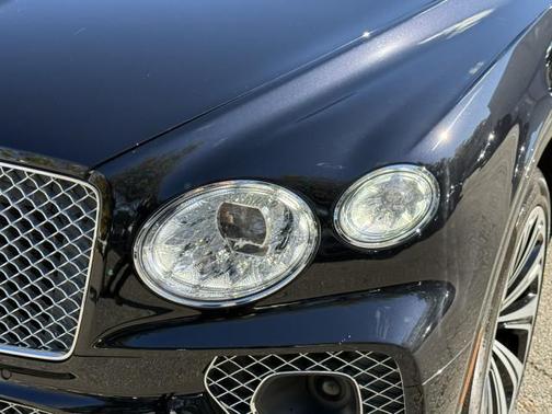 2022 Bentley Bentayga V8