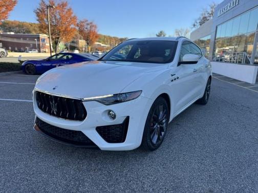 2022 Maserati Levante Modena S