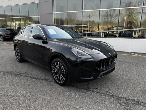 Nero Tempesta Metallic 2023 Maserati Grecale GT ~ RARE !! GT PREMIUM PLUS & TECHSSISTANCE PACKAGE !!