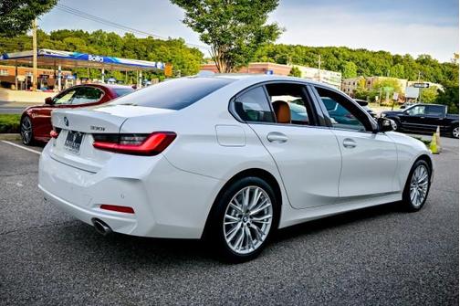 Mineral White Metallic 2023 BMW 330 xDrive