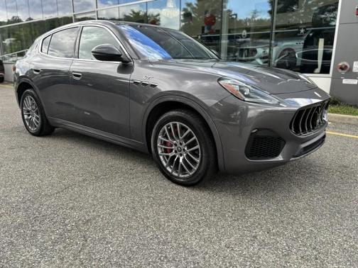 Grigio Lava Metallic 2023 Maserati Grecale GT