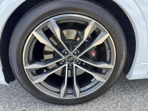 2023 Audi SQ8 4.0T Premium Plus