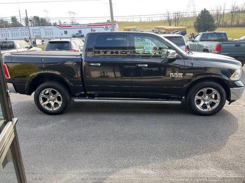 2017 RAM 1500 Laramie