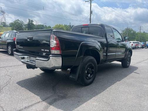2013 Toyota Tacoma Base