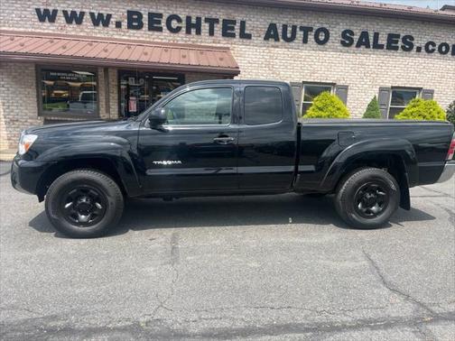 2013 Toyota Tacoma Base