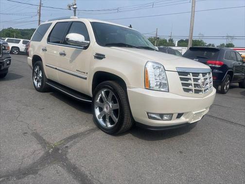 2009 Cadillac Escalade Base