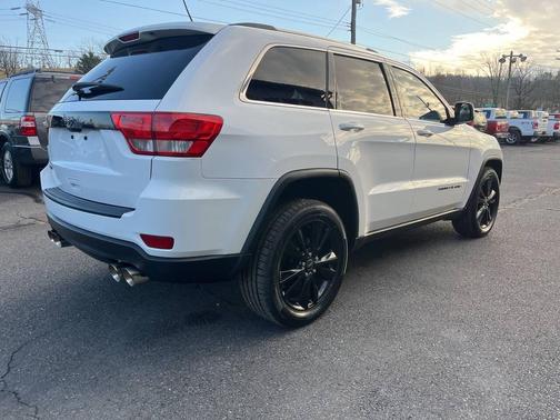 2013 Jeep Grand Cherokee Laredo