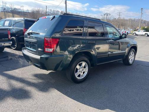 2005 Jeep Grand Cherokee Laredo