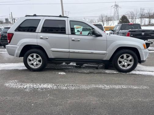 2010 Jeep Grand Cherokee Laredo
