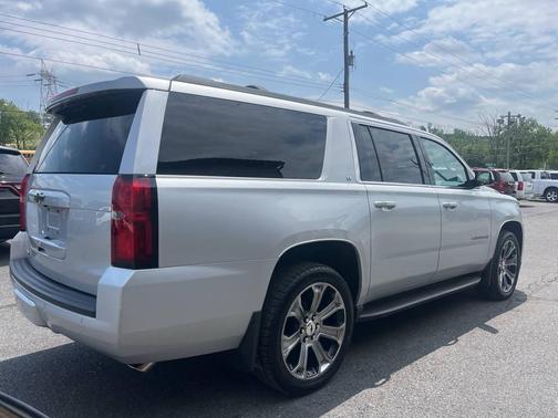 2016 Chevrolet Suburban LT