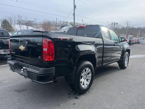 2017 Chevrolet Colorado LT
