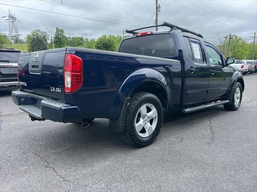 2008 Nissan Frontier LE Crew Cab