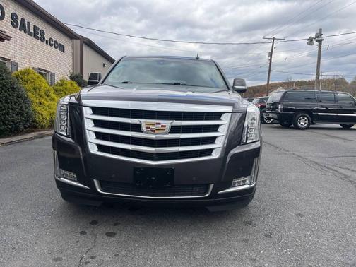 2015 Cadillac Escalade ESV Luxury