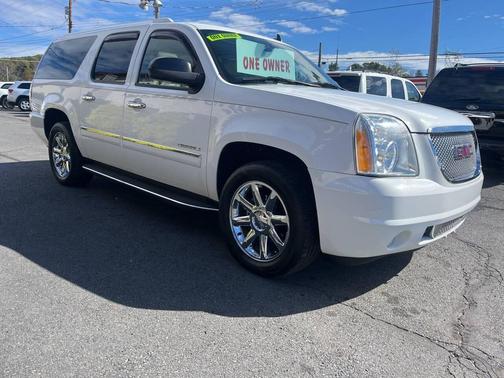 2010 GMC Yukon XL Denali