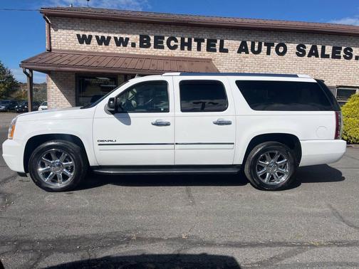 2010 GMC Yukon XL Denali