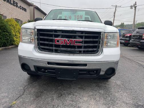 White 2008 GMC Sierra 2500 Work Truck
