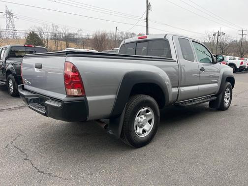 2014 Toyota Tacoma Base