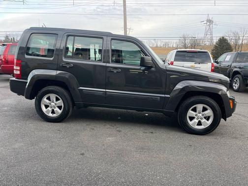 2010 Jeep Liberty Sport