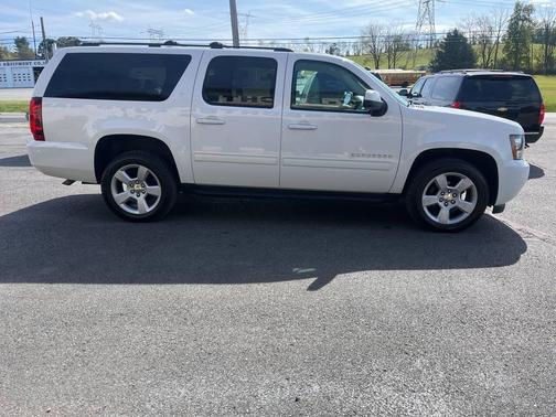 2014 Chevrolet Suburban 1500 LT
