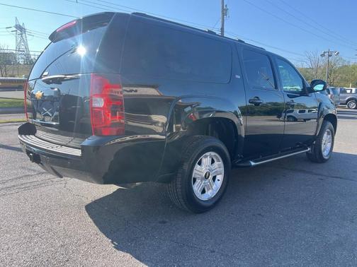 2014 Chevrolet Suburban 1500 LT
