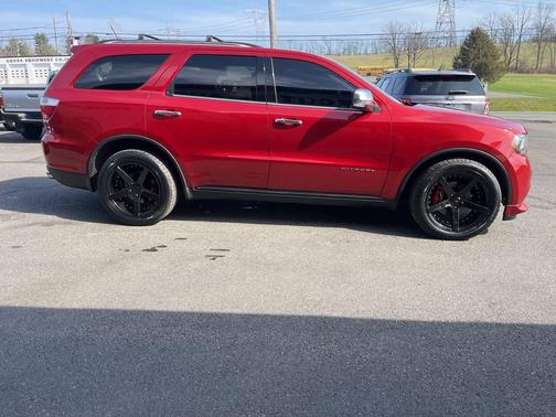 Inferno Red Crystal Pearlcoat 2011 Dodge Durango Citadel