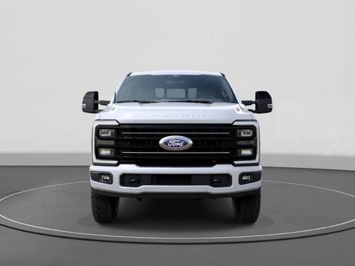 Star White Metallic Tri-Coat 2027 Ford F-350 Platinum