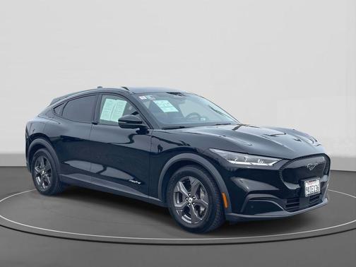 2022 Ford Mustang Mach-E Select