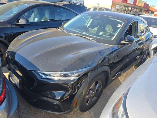 2022 Ford Mustang Mach-E Select