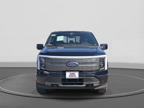 2022 Ford F-150 Lightning LARIAT