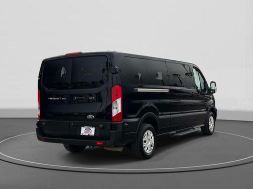 2024 Ford Transit-350 XLT