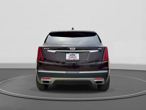Garnet Metallic 2021 Cadillac XT5 Premium Luxury