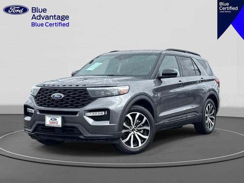 2022 Ford Explorer ST-Line