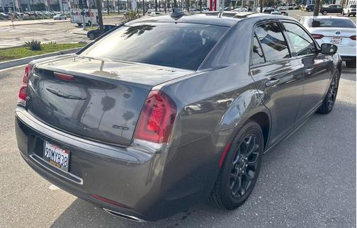 2022 Chrysler 300 Touring