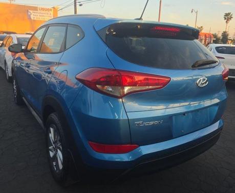 2017 Hyundai TUCSON SE